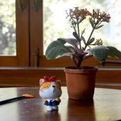 Miniature Big Head Cat – Cute Resin Decor For Terrariums & DIY Gardens -Cute Farms Shop Big Head Cat 3