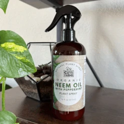 Organic Neem Oil With Peppermint -Cute Farms Shop CuteFarmsOrganicNeemOilwithPeppermintforIndoorPlants