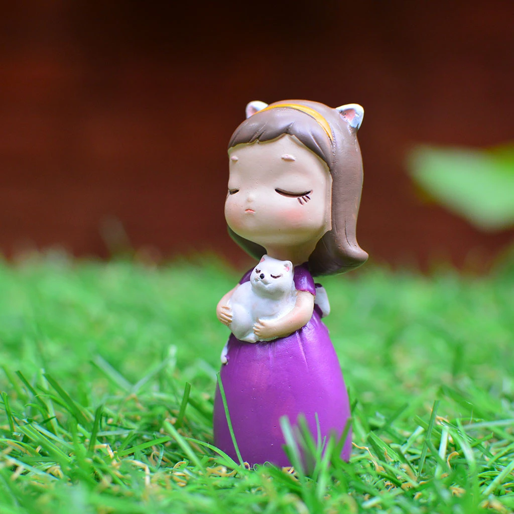 Miniature Damsel's Cat Decor 1 Miniature Damsel's Cat Decor
