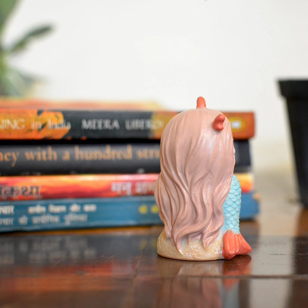 Miniature Sitting Mermaid – Cute Fairy Garden & Terrarium Decor 4 Miniature Sitting Mermaid – Cute Fairy Garden & Terrarium Decor - Image 4