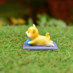 Miniature Yoga Corgi Dog – Cute Resin Decor For Desks & Fairy Gardens -Cute Farms Shop cutedog yoga 2